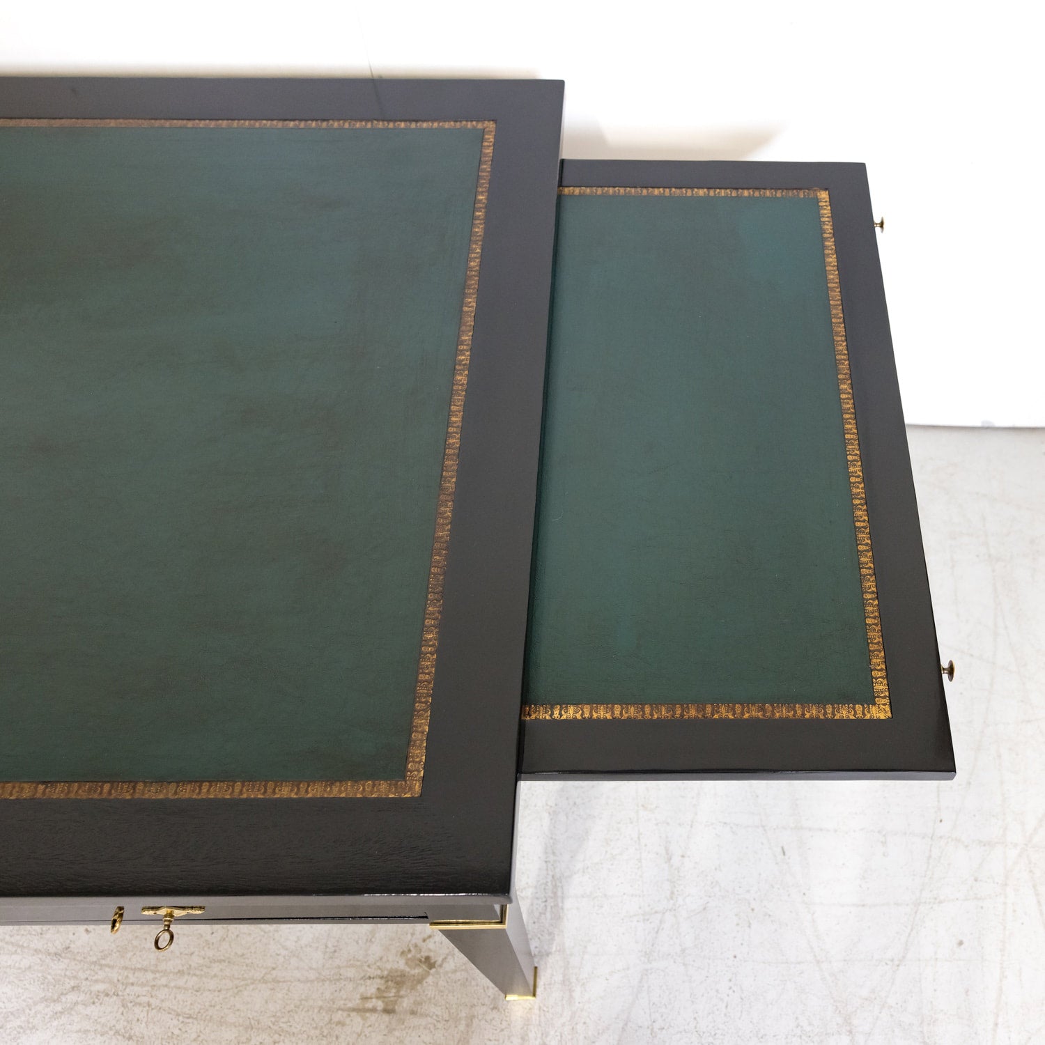 Fine Mid-20th Century Maison Jansen French Louis XVI Style Ebonized Bureau Plat or Desk