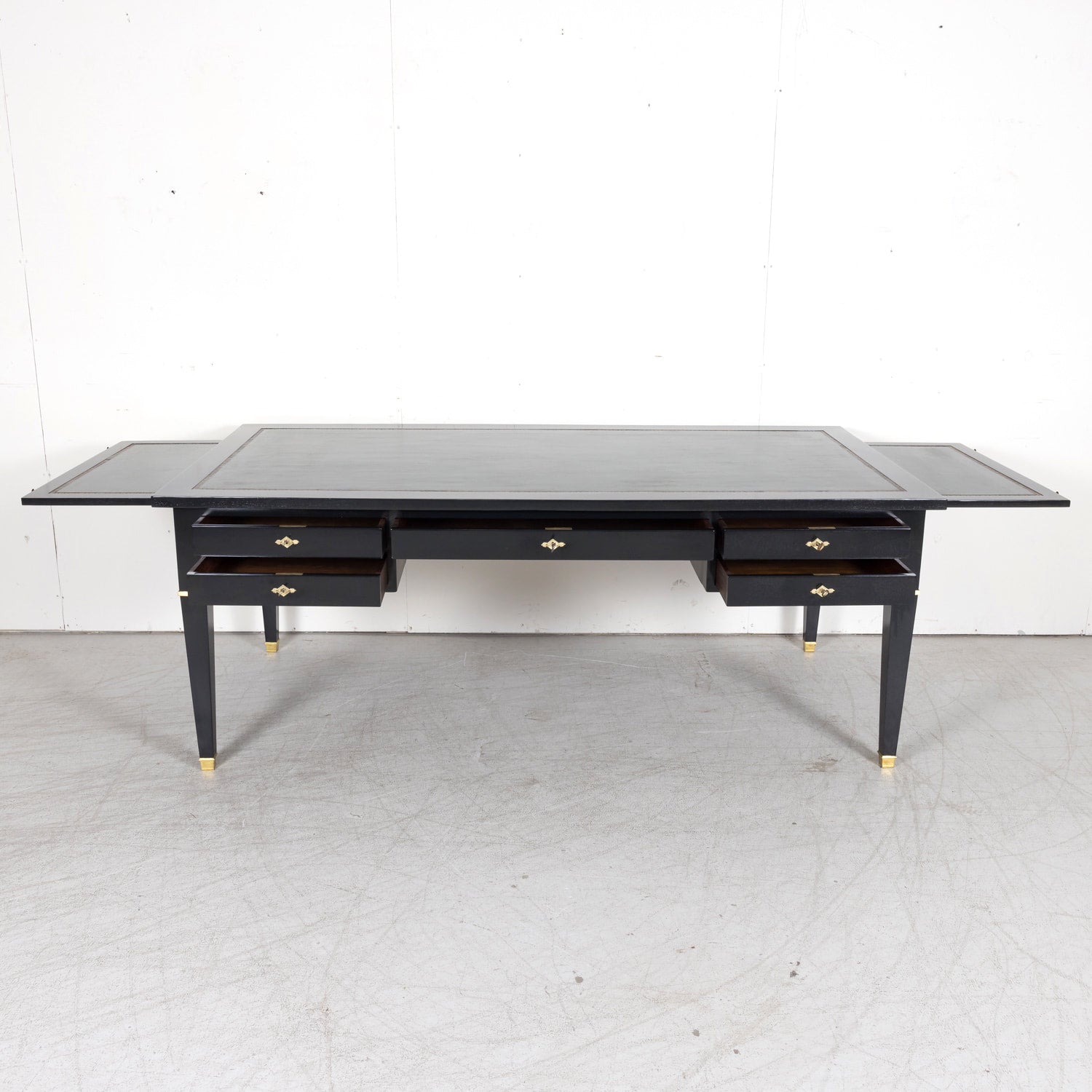 Fine Mid-20th Century Maison Jansen French Louis XVI Style Ebonized Bureau Plat or Desk