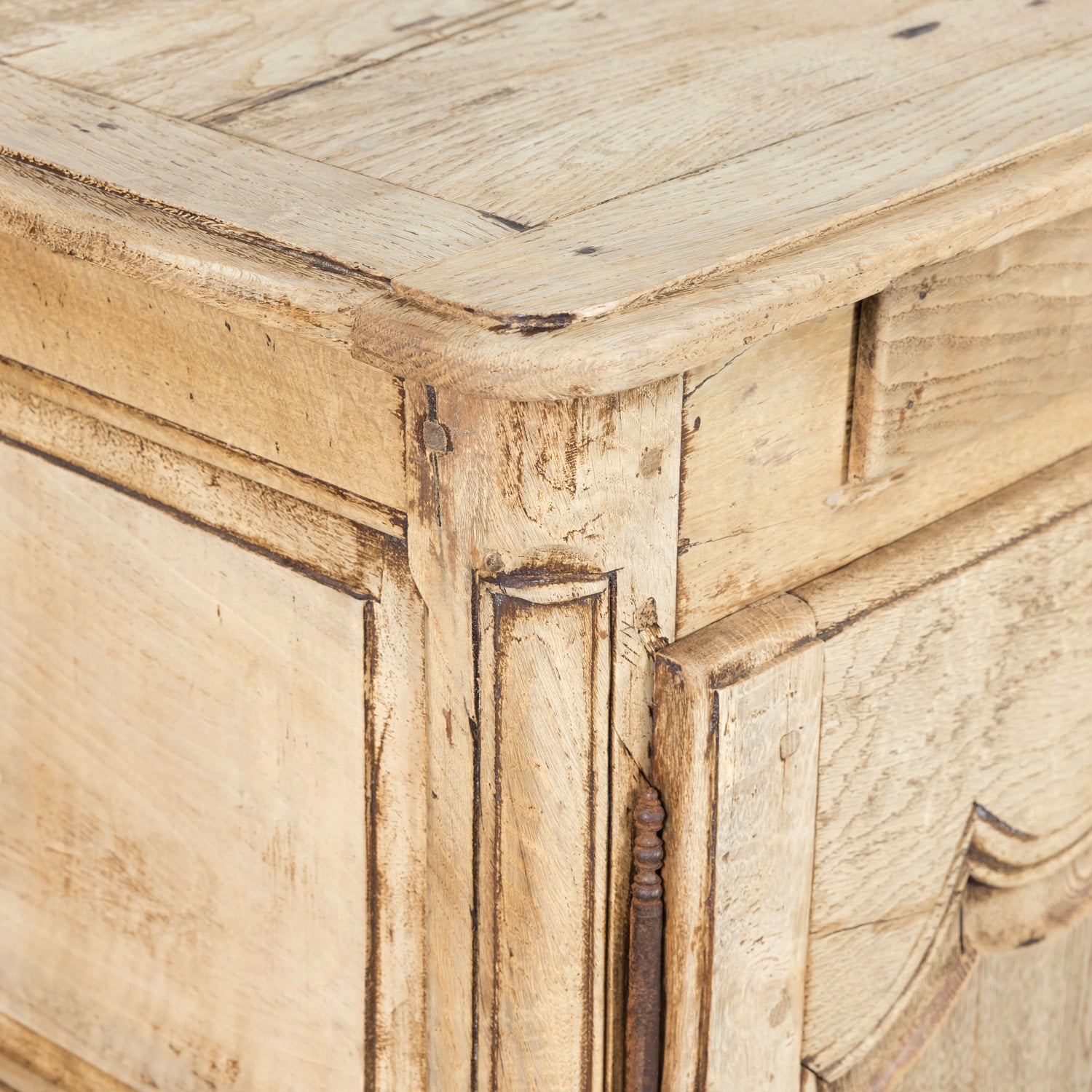 19th Century Carved French Country Louis XV Style Bleached Oak Enfilade Buffet