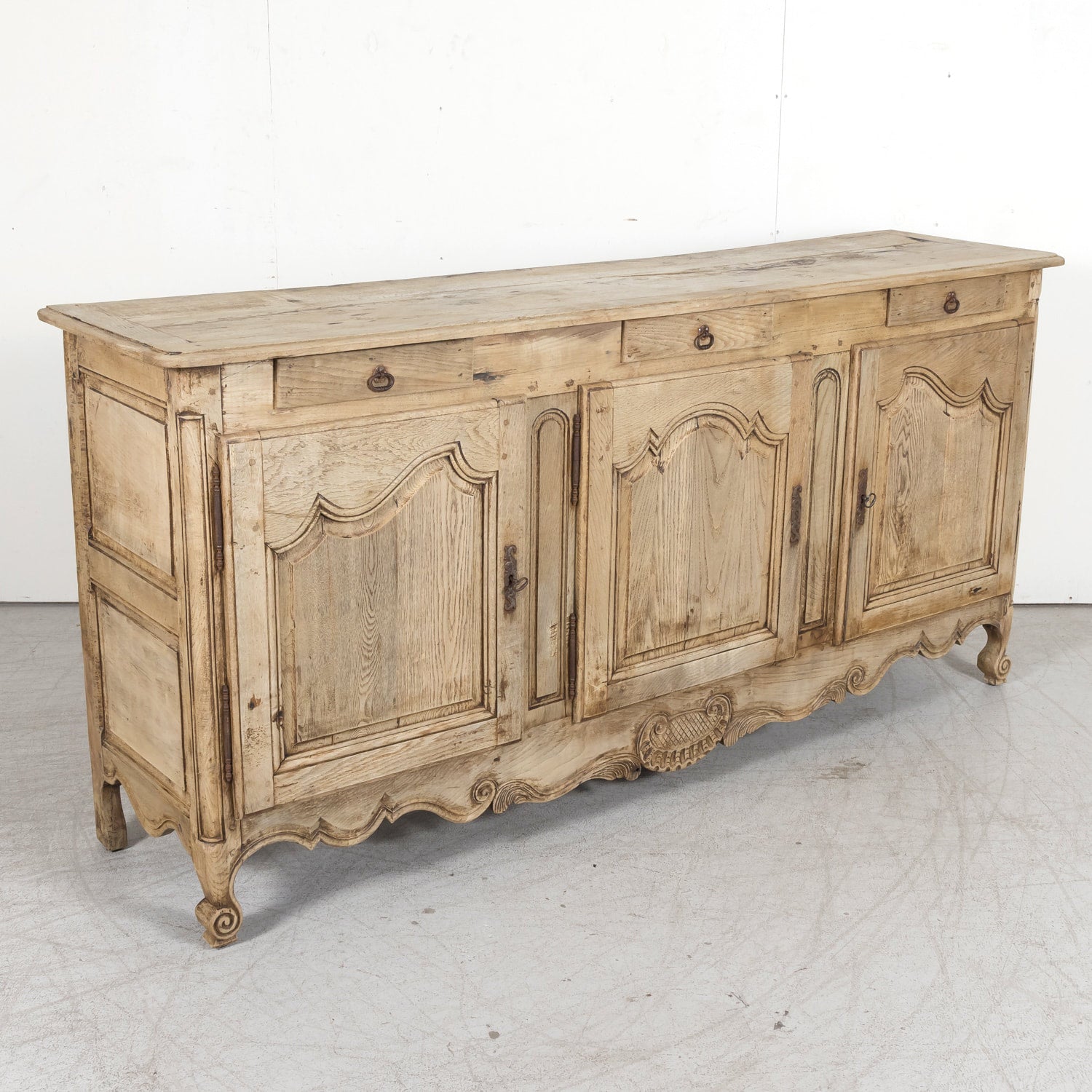 19th Century Carved French Country Louis XV Style Bleached Oak Enfilade Buffet