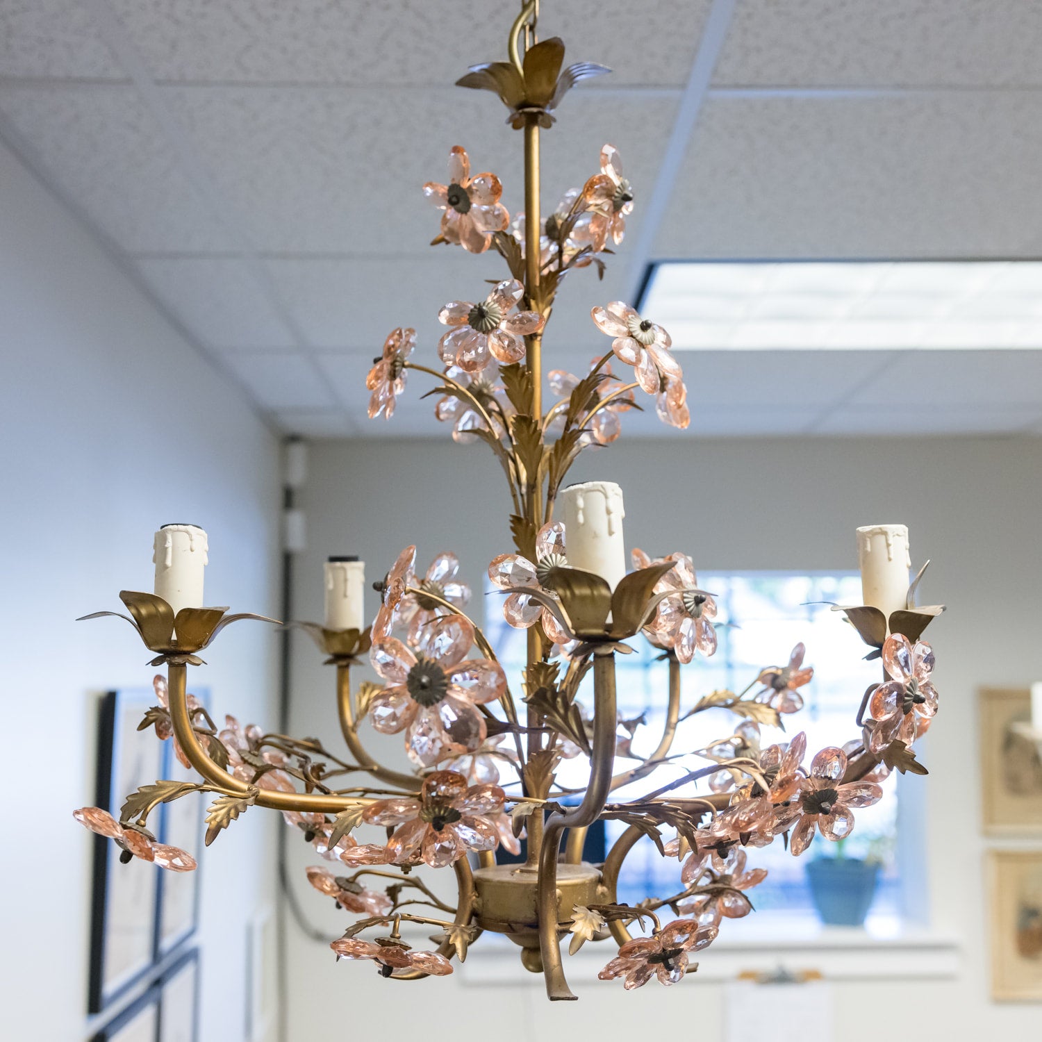 French Louis XV Style 5-Light Gilt Iron and Crystal Flower Maison Bagues Chandelier