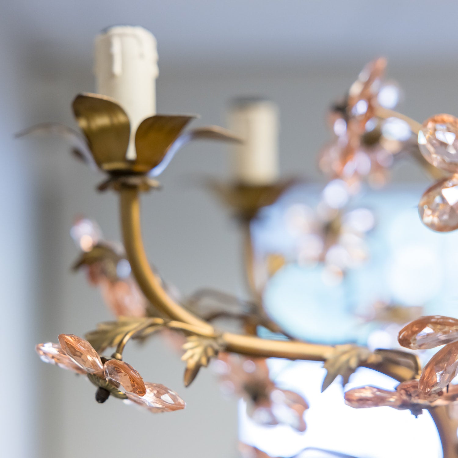 French Louis XV Style 5-Light Gilt Iron and Crystal Flower Maison Bagues Chandelier