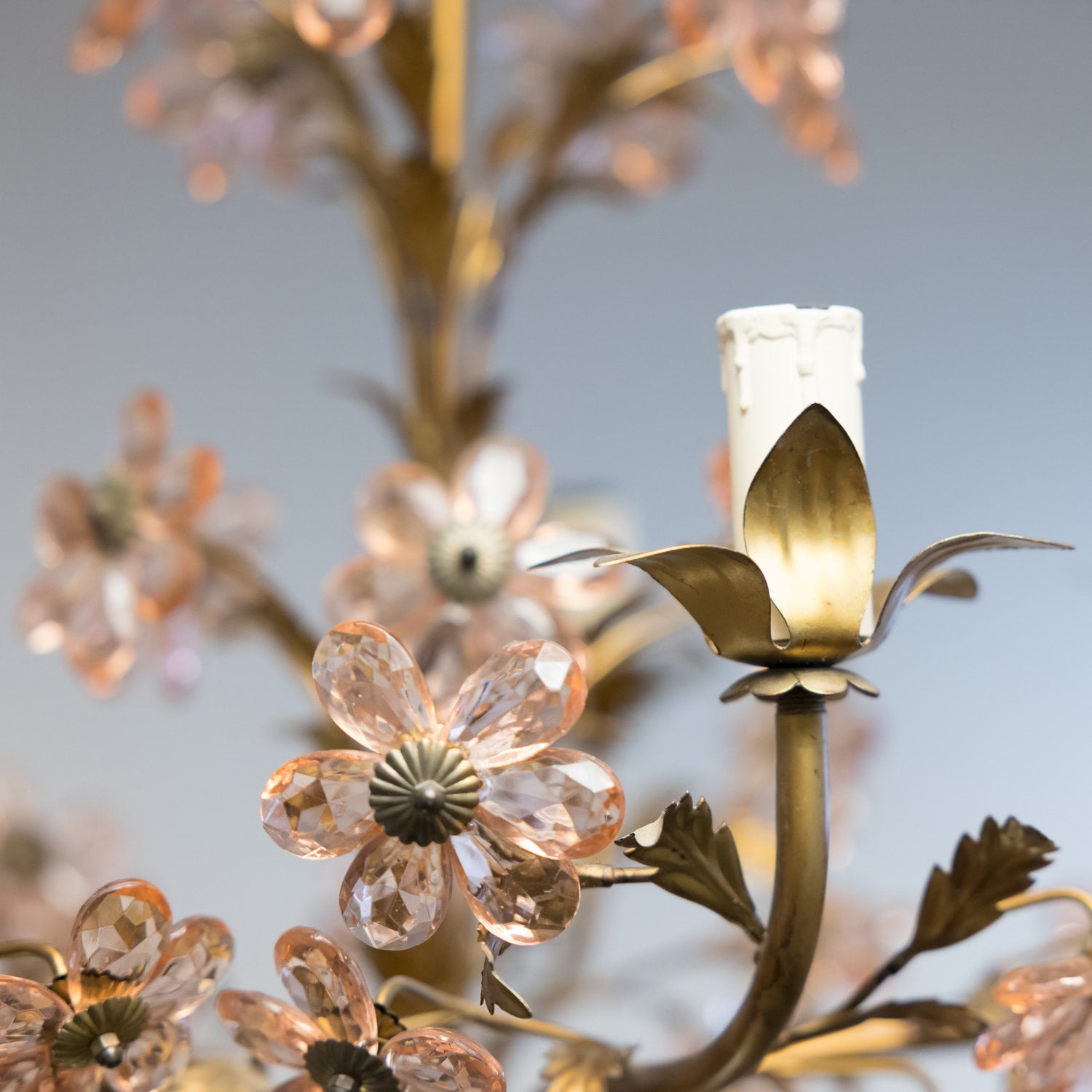 French Louis XV Style 5-Light Gilt Iron and Crystal Flower Maison Bagues Chandelier