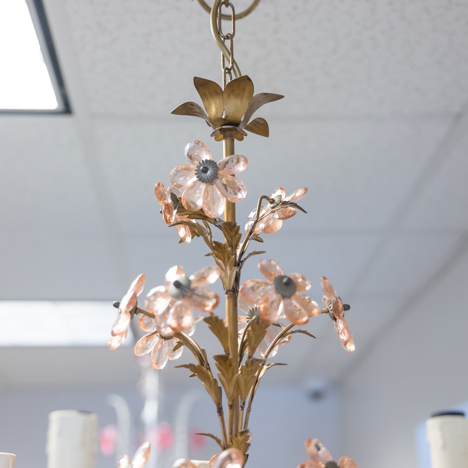 French Louis XV Style 5-Light Gilt Iron and Crystal Flower Maison Bagues Chandelier