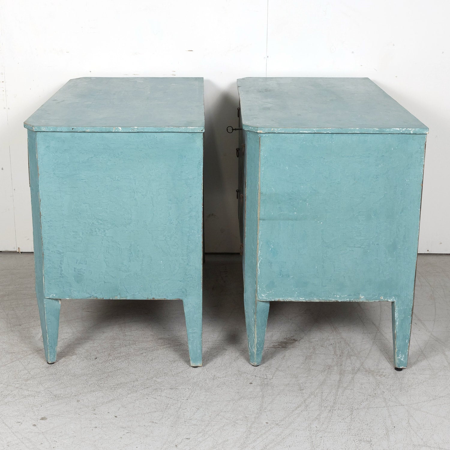 Pair of Late 19th Century French Louis XVI Style Aqua or Teal Painted Three-Drawer Commodes
