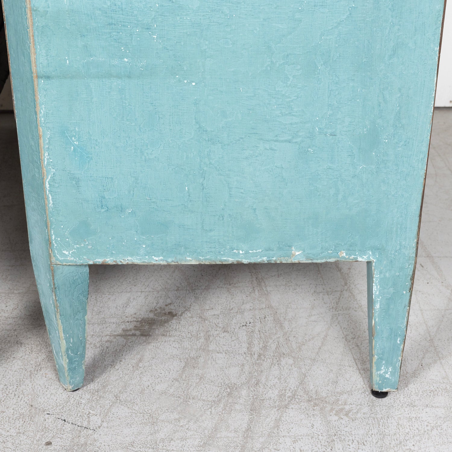 Pair of Late 19th Century French Louis XVI Style Aqua or Teal Painted Three-Drawer Commodes