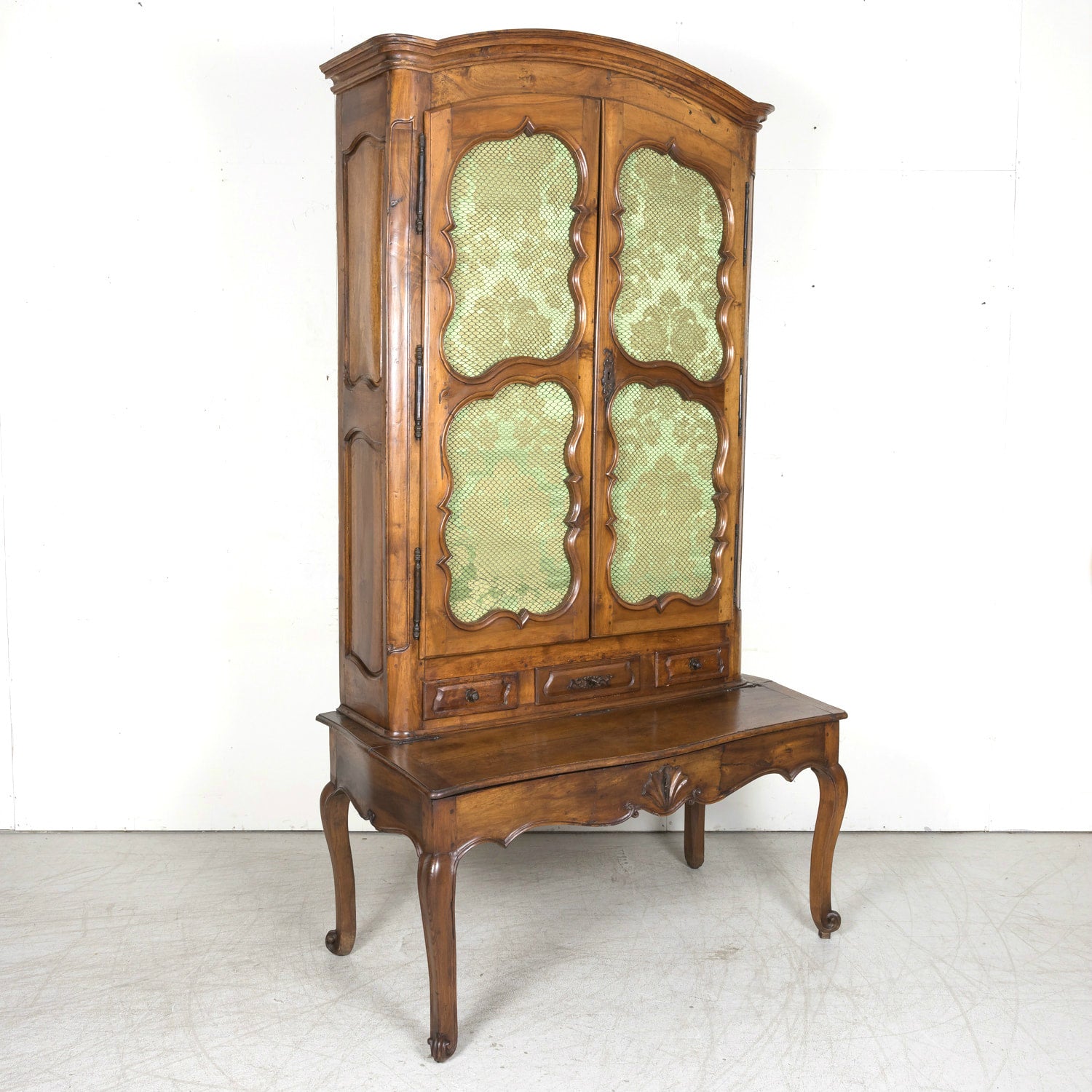 Rare 18th Century French Louis XV Period Walnut Lyonnaise Chateau Bonheur du Jour or Secretary