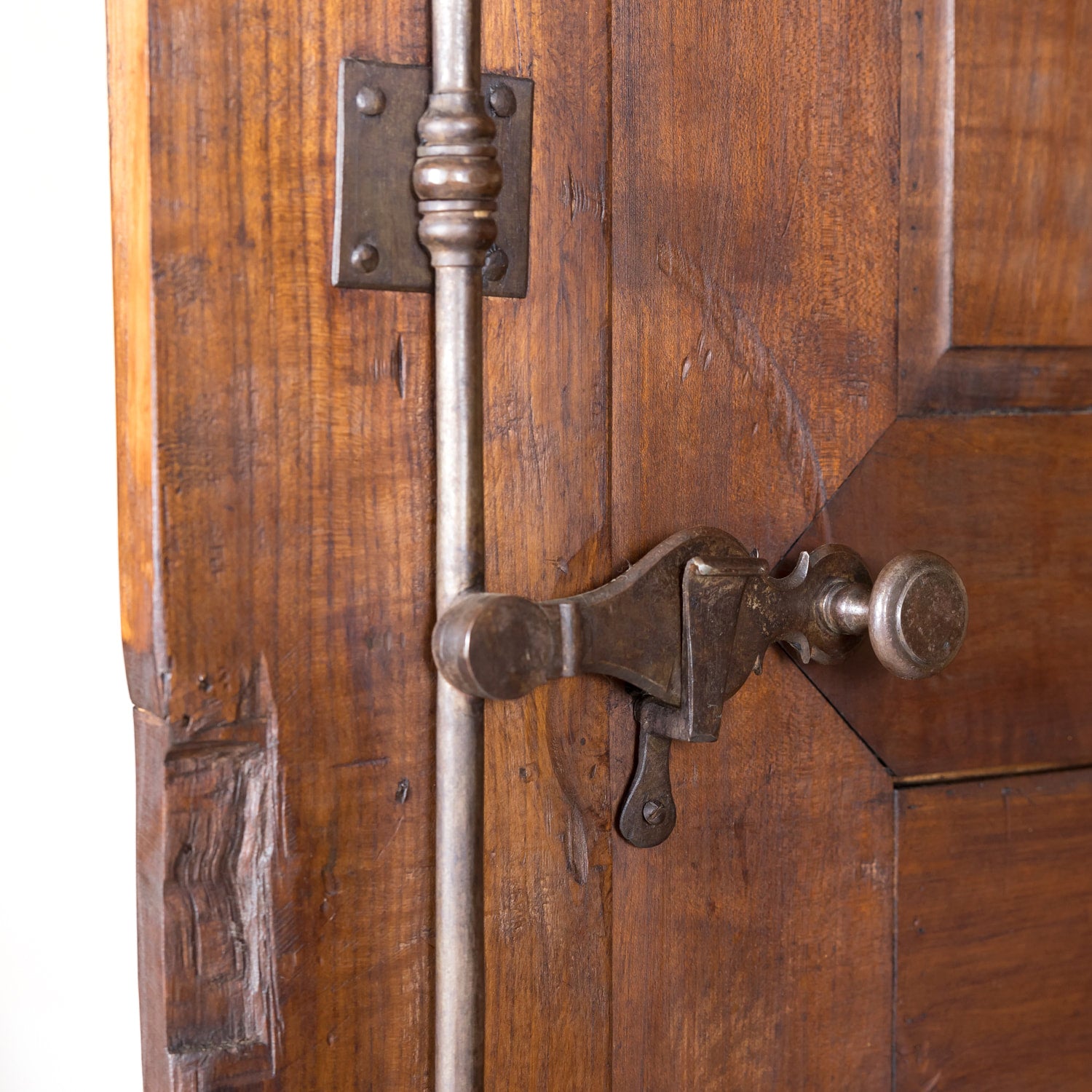 18th Century French Louis XV-Louis XVI Transition Period Walnut Bordelaise Armoire