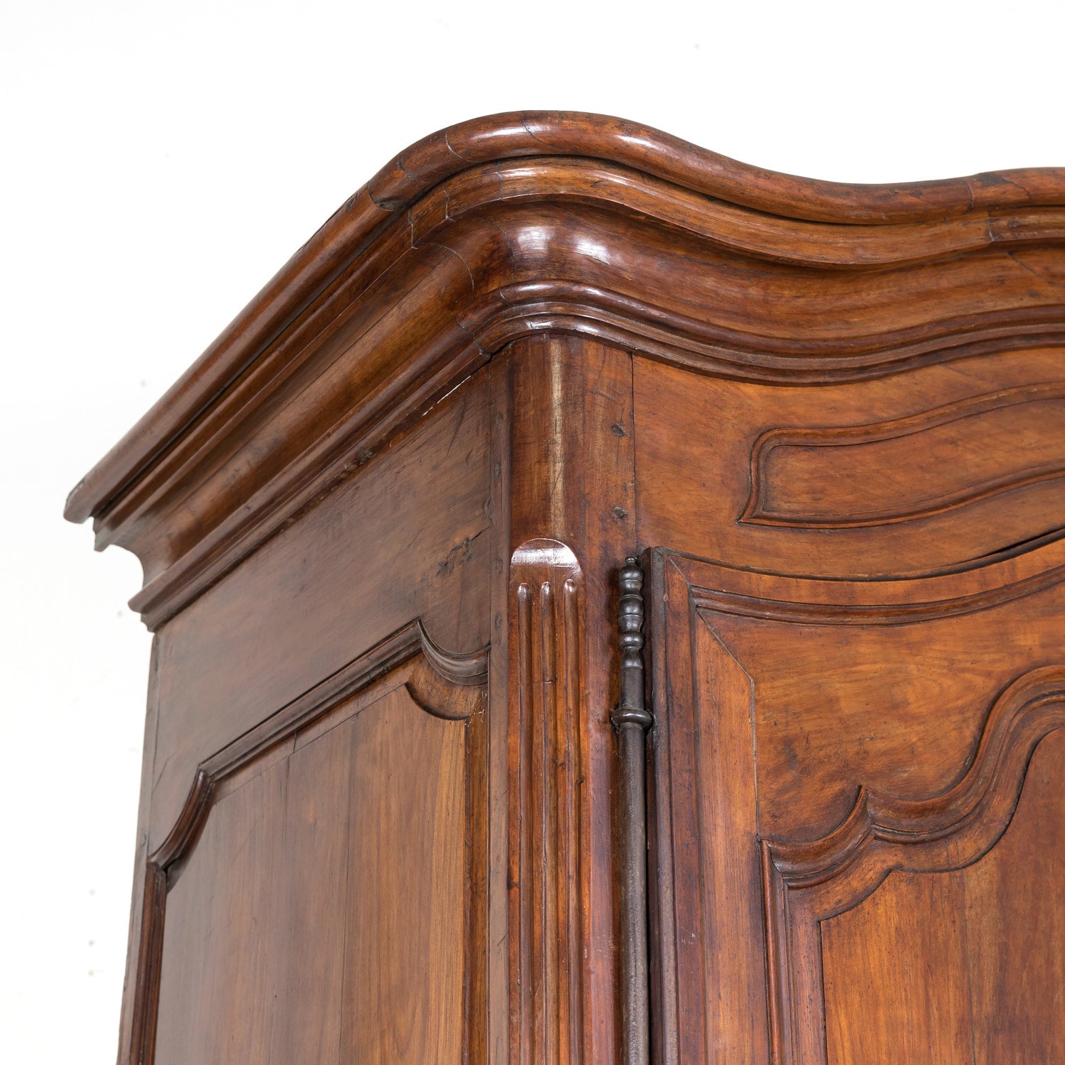 18th Century French Louis XV-Louis XVI Transition Period Walnut Bordelaise Armoire