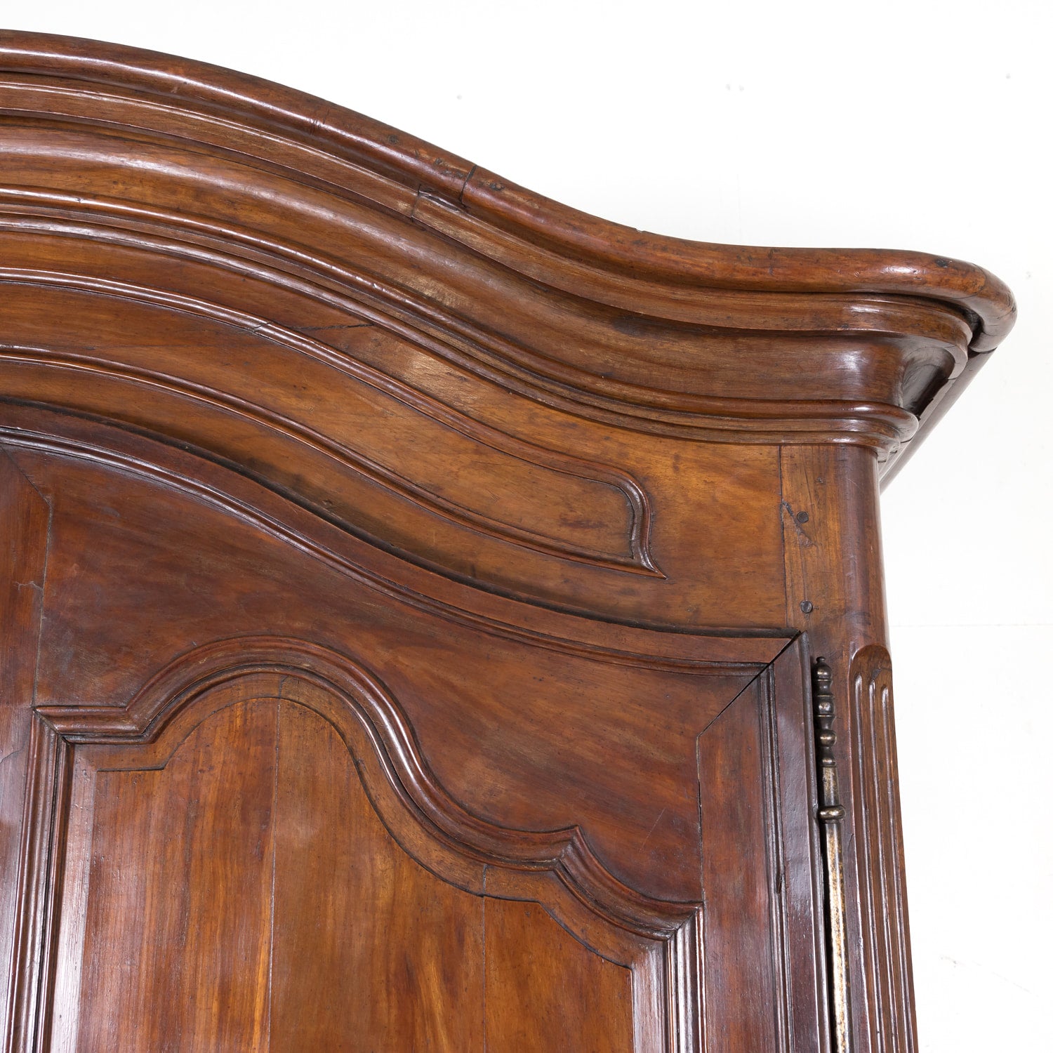 18th Century French Louis XV-Louis XVI Transition Period Walnut Bordelaise Armoire