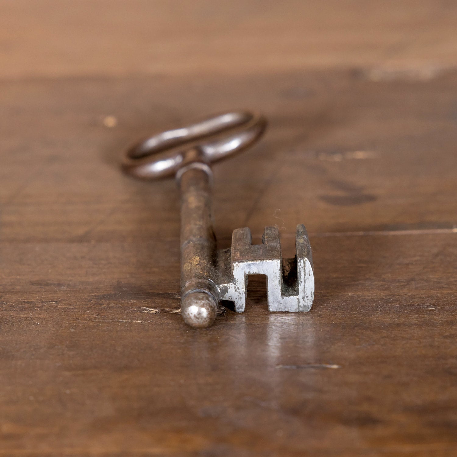 18th Century French Louis XV-Louis XVI Transition Period Walnut Bordelaise Armoire