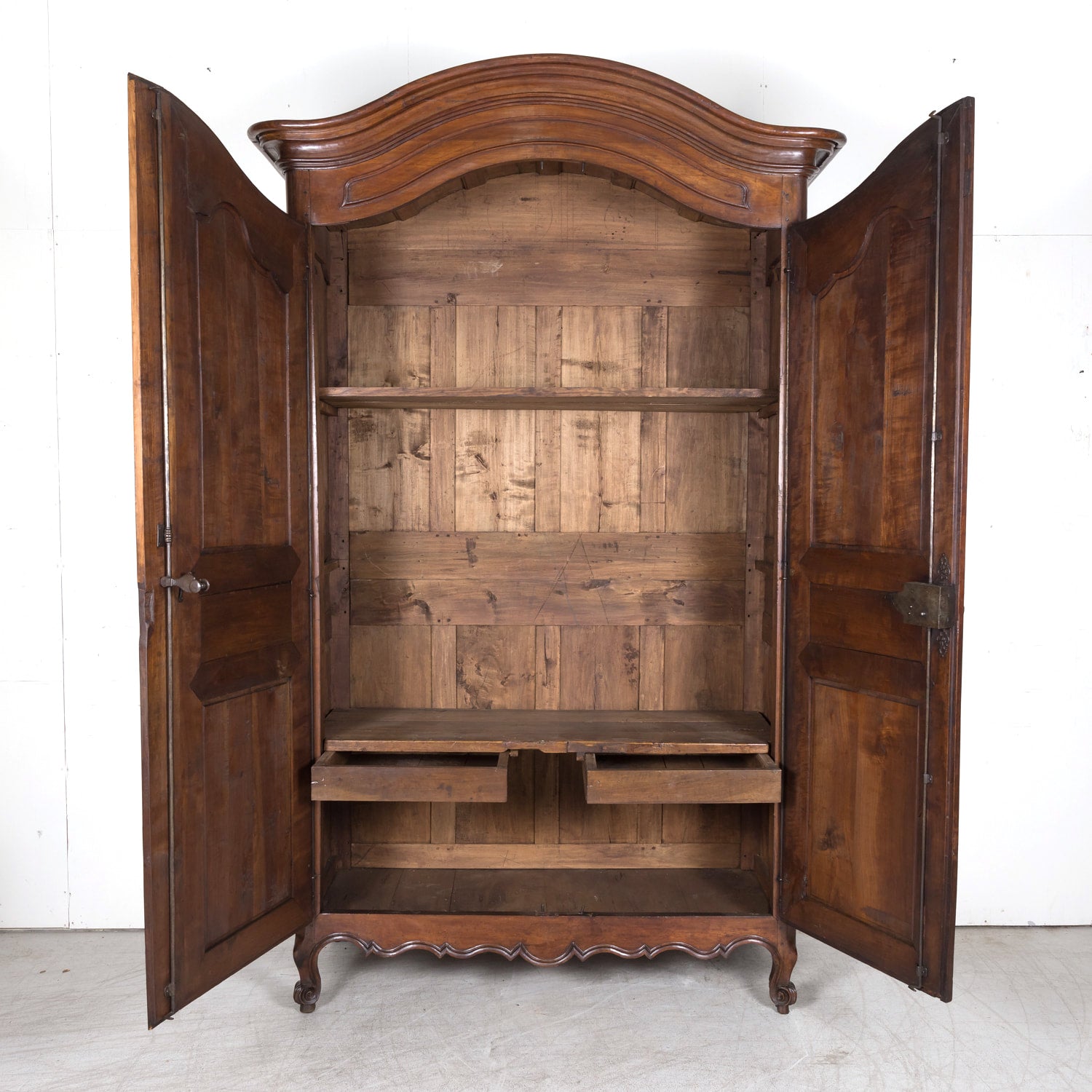 18th Century French Louis XV-Louis XVI Transition Period Walnut Bordelaise Armoire