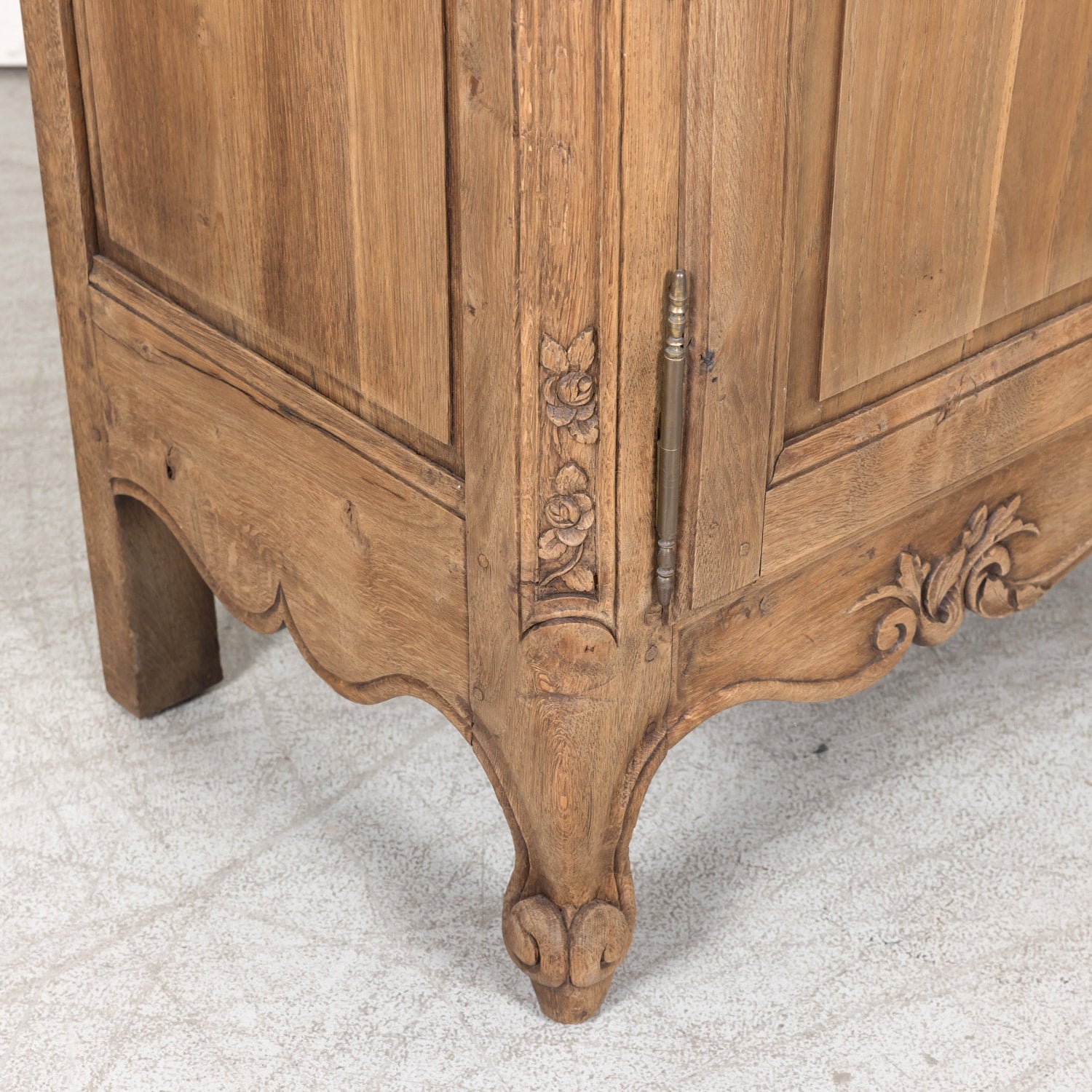 19th Century French Country Louis XV Style Bleached Chestnut Buffet from Normandy