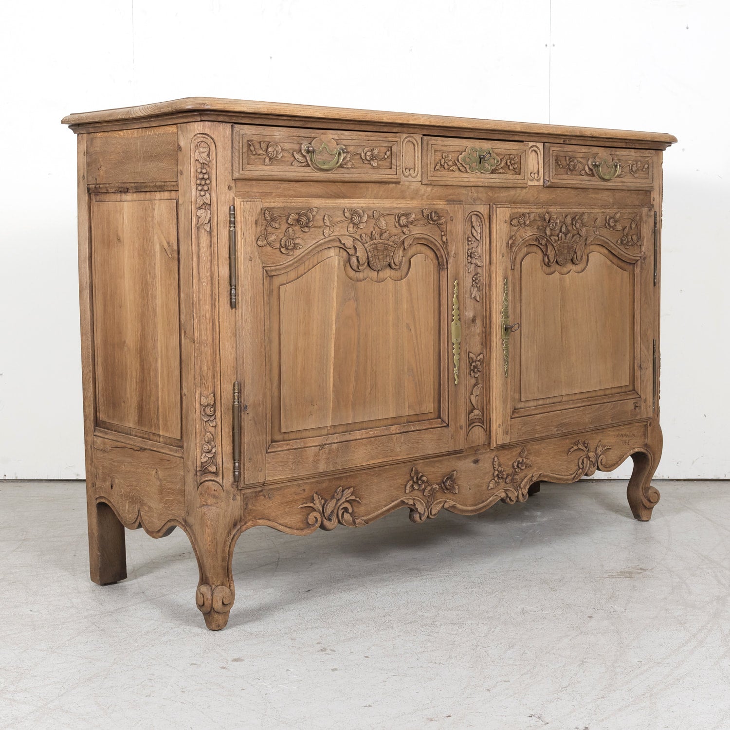 19th Century French Country Louis XV Style Bleached Chestnut Buffet from Normandy