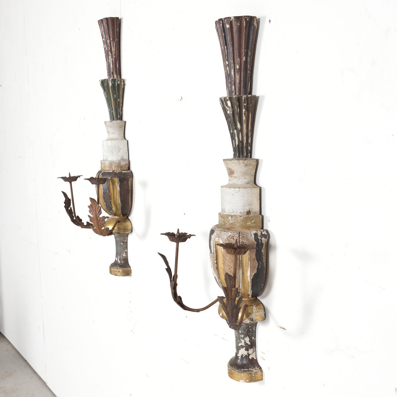 Pair of 19th Century Painted and Parcel Gilt Hand Carved Wooden Italian Florentine Candle Sconces 