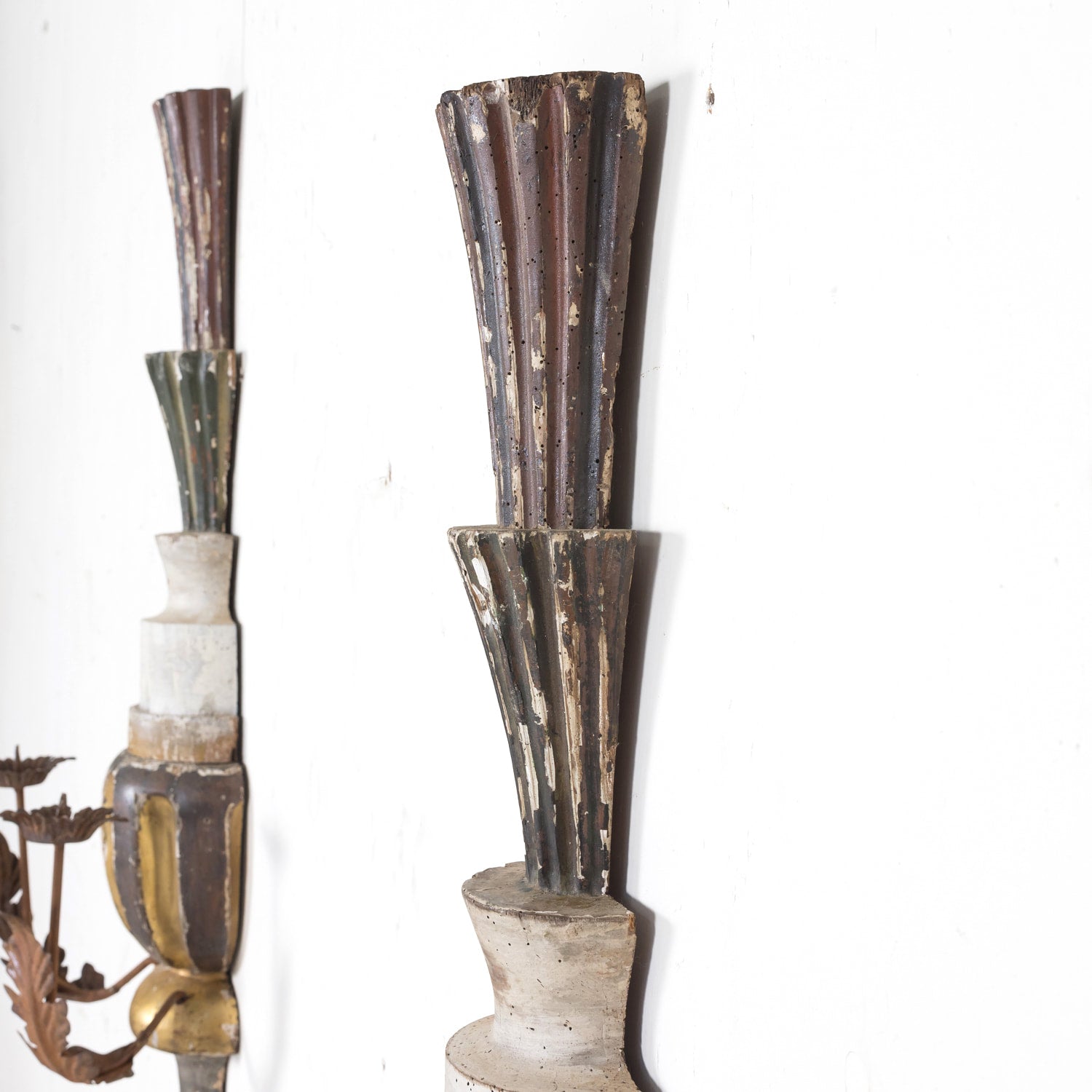 Pair of 19th Century Painted and Parcel Gilt Hand Carved Wooden Italian Florentine Candle Sconces 