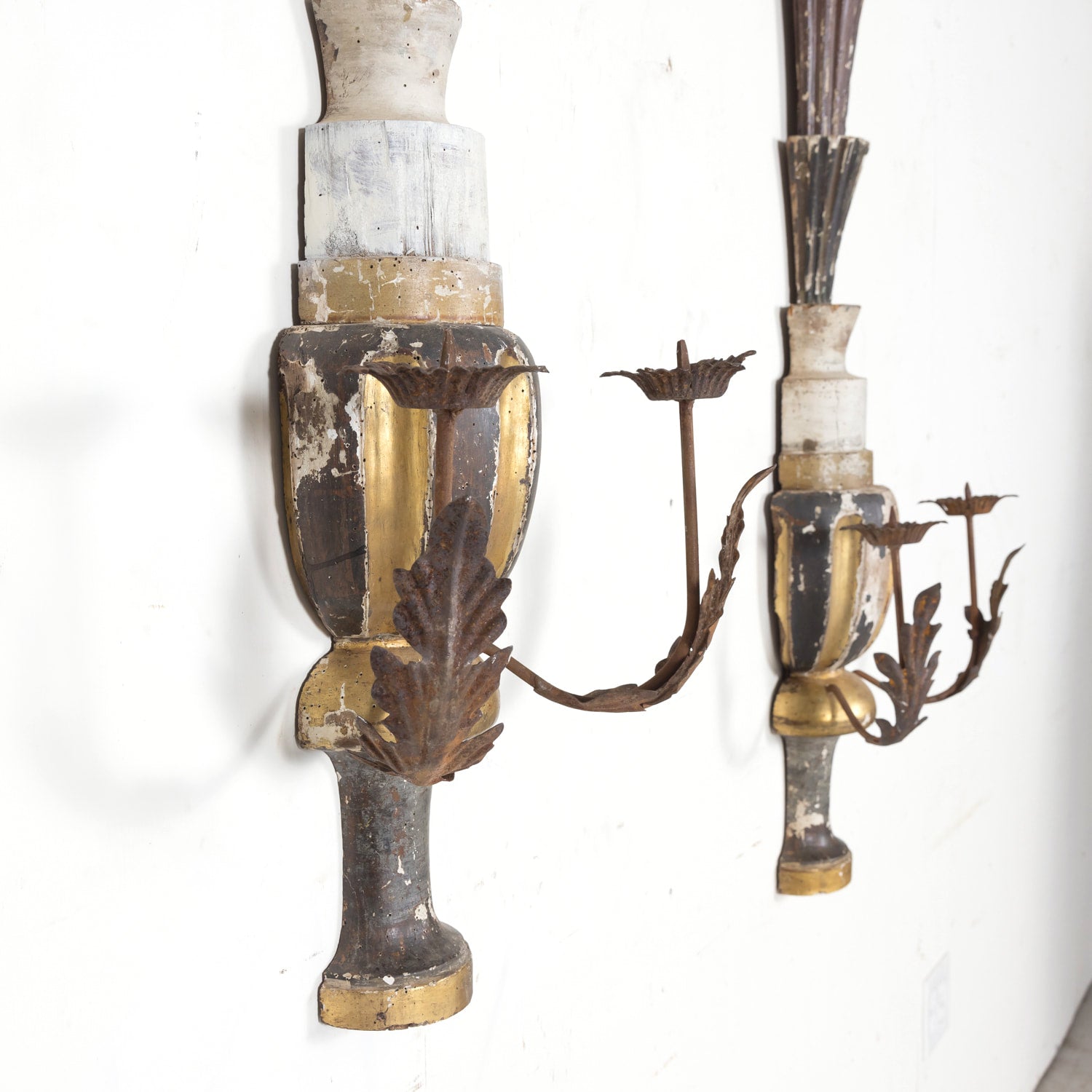 Pair of 19th Century Painted and Parcel Gilt Hand Carved Wooden Italian Florentine Candle Sconces 