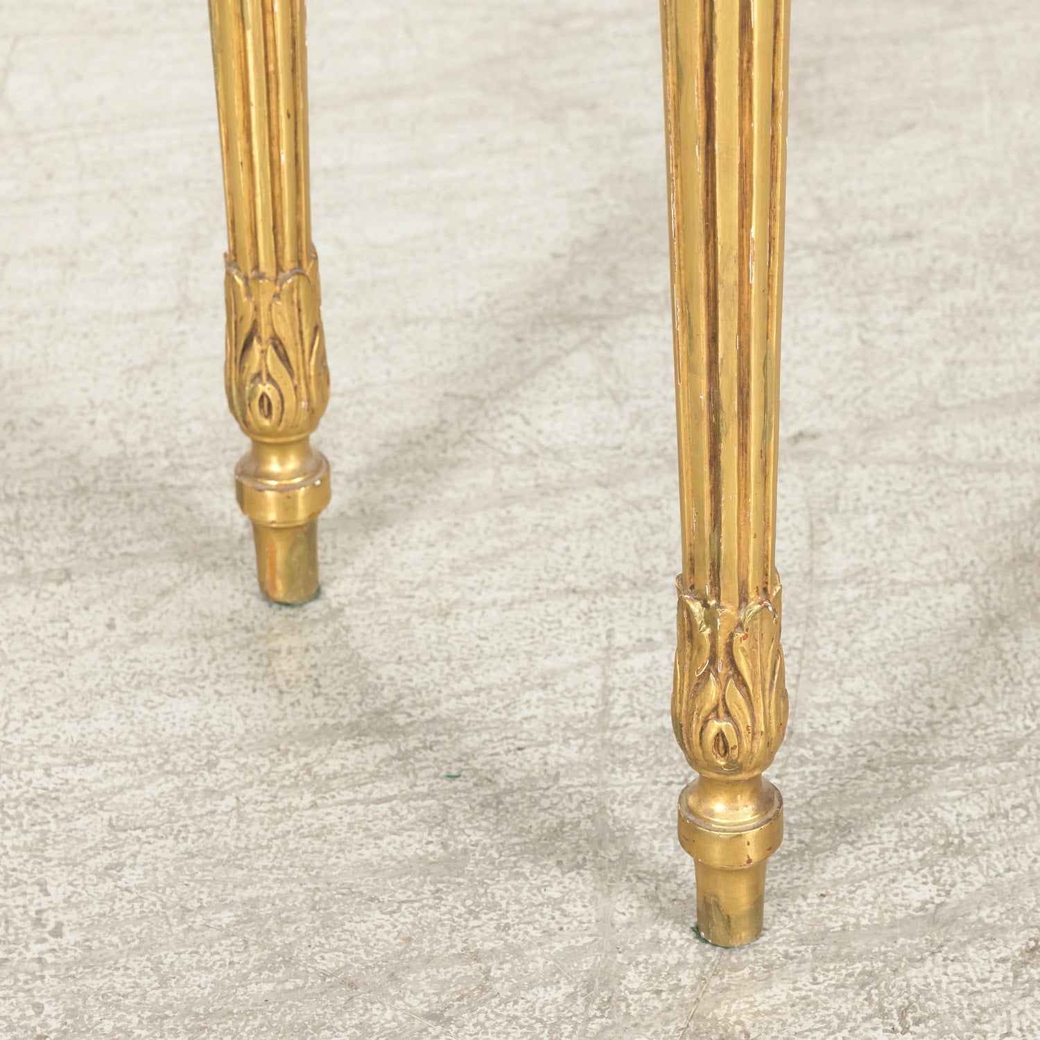 Early 20th Century French Louis XVI Style Carved Giltwood Wall Console Table with Marble Top