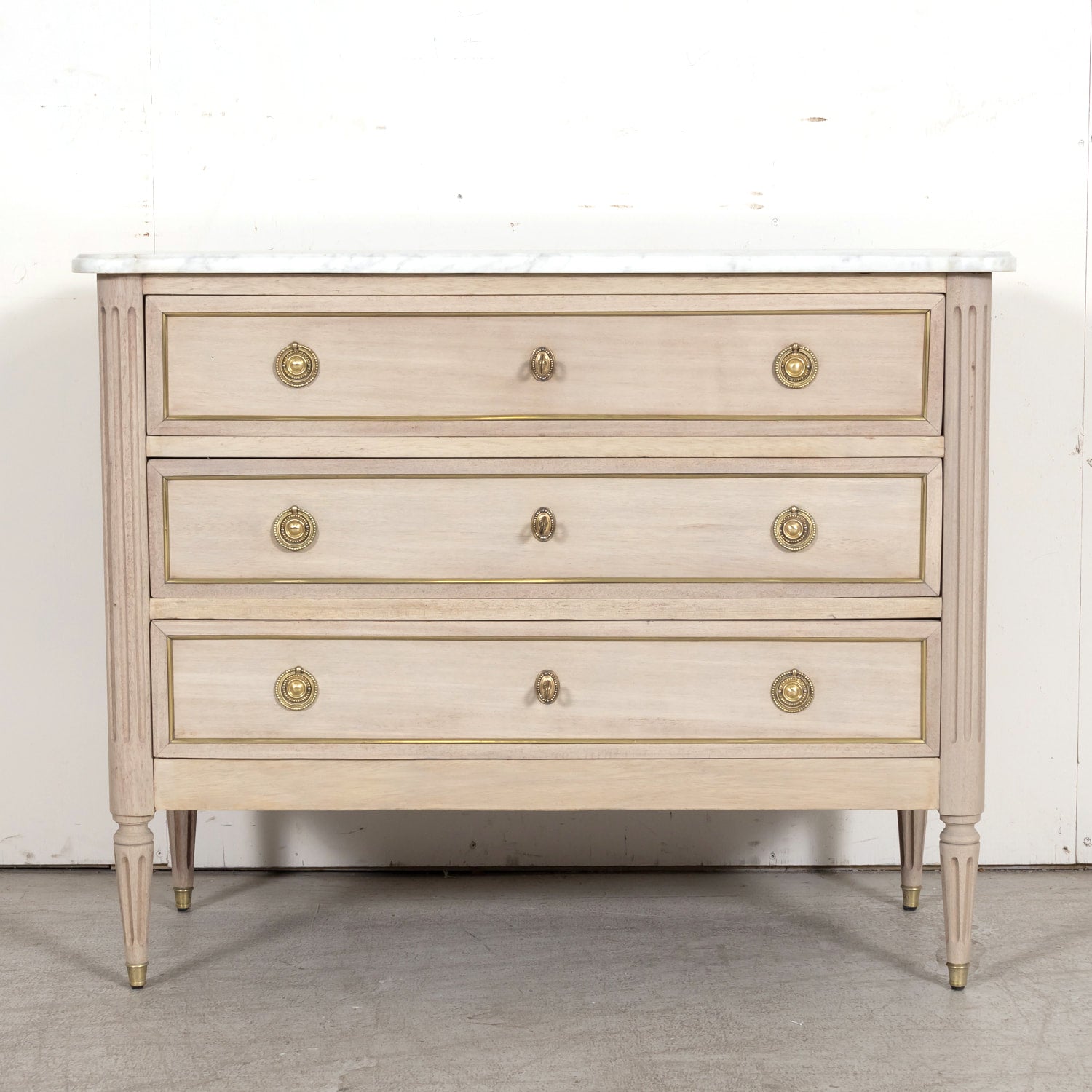 Early 20th Century French Louis XVI Style Bleached Mahogany Commode with Carrara Marble Top