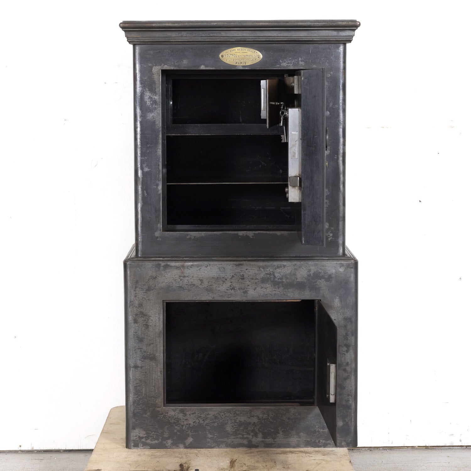 19th Century French Steel, Iron and Wood Safe with All Keys and Working Combination by Maison Vallet