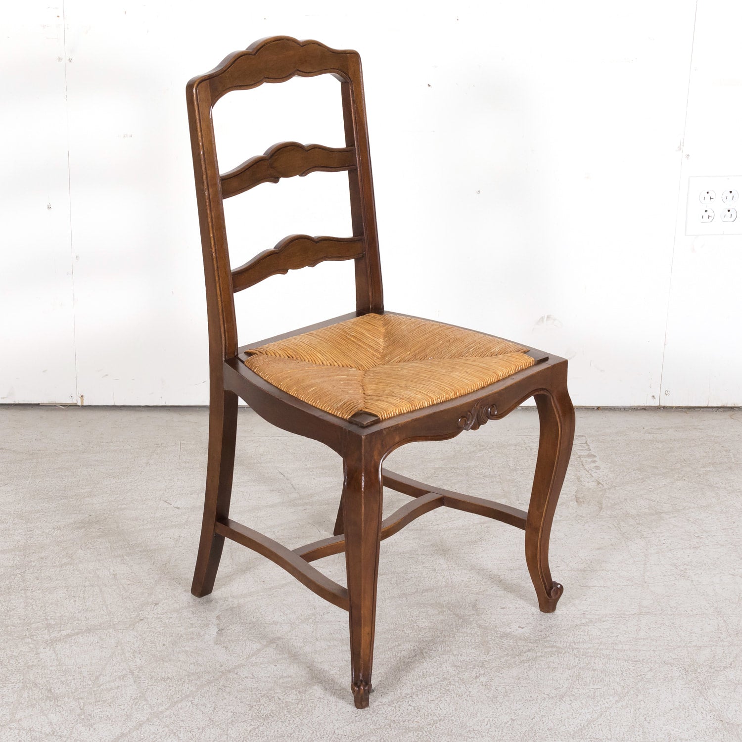 19th Century Country French Louis XV Style Walnut Ladder Back Dining Chairs with Rush Seats, Set of Eight