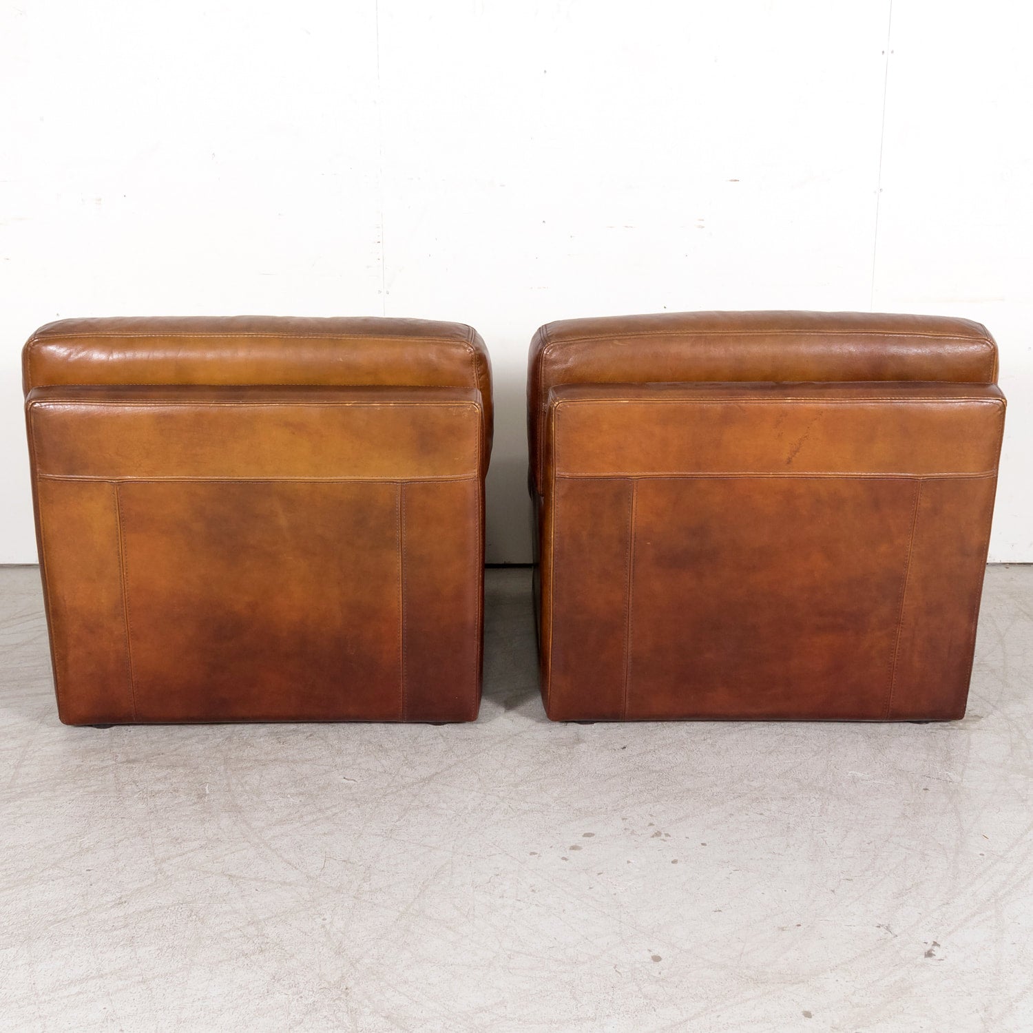 1970s Pair of French Mid-Century Modern Oversized Cognac Leather Armchairs or Lounge Chairs