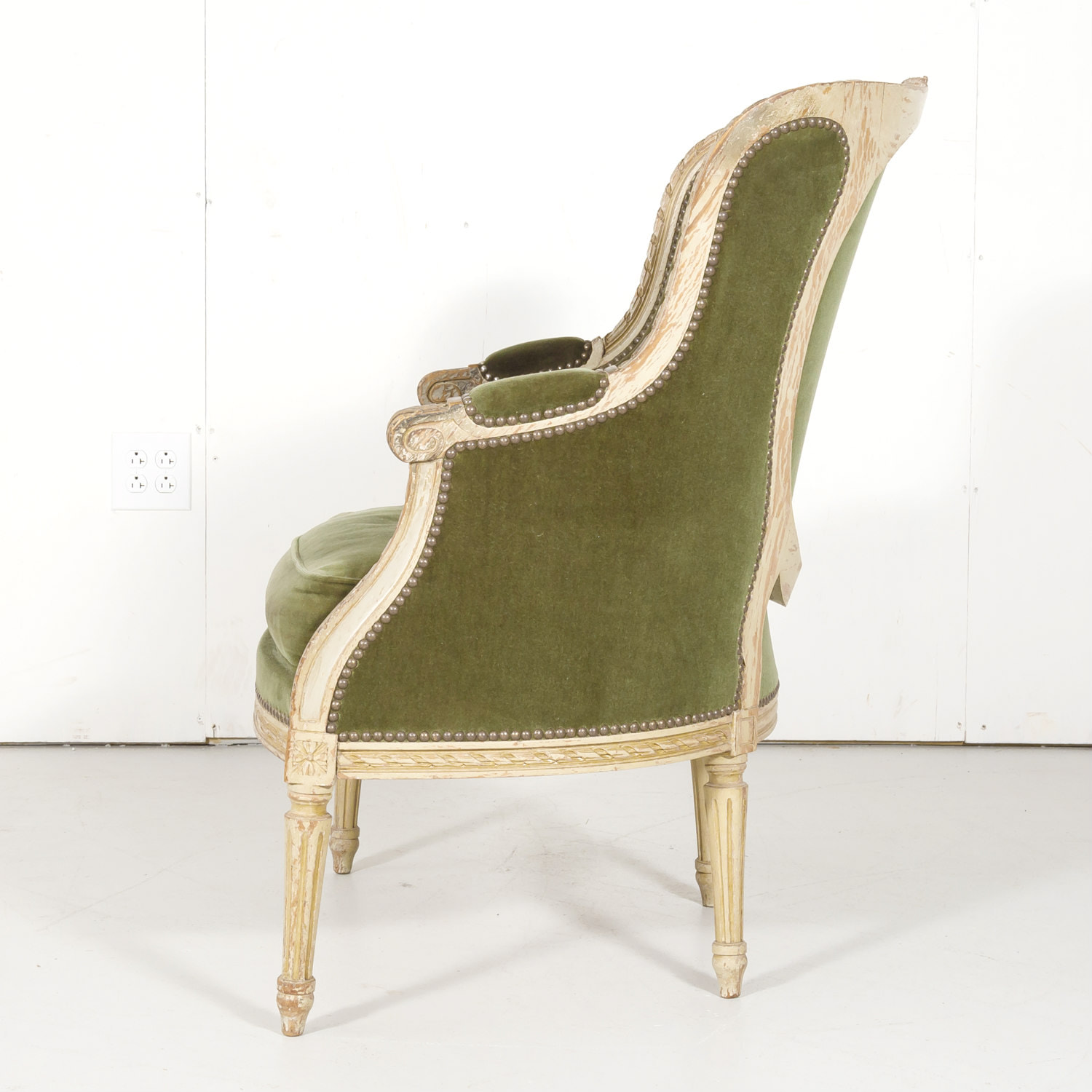 Antique Louis XVI styled painted bergère chair